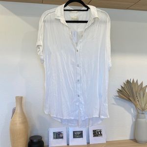 NWT American eagle white short sleeve button down
